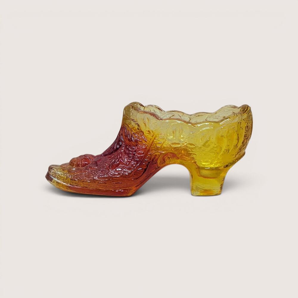 Vintage Kanawha Amberina Cat Head Glass Shoe